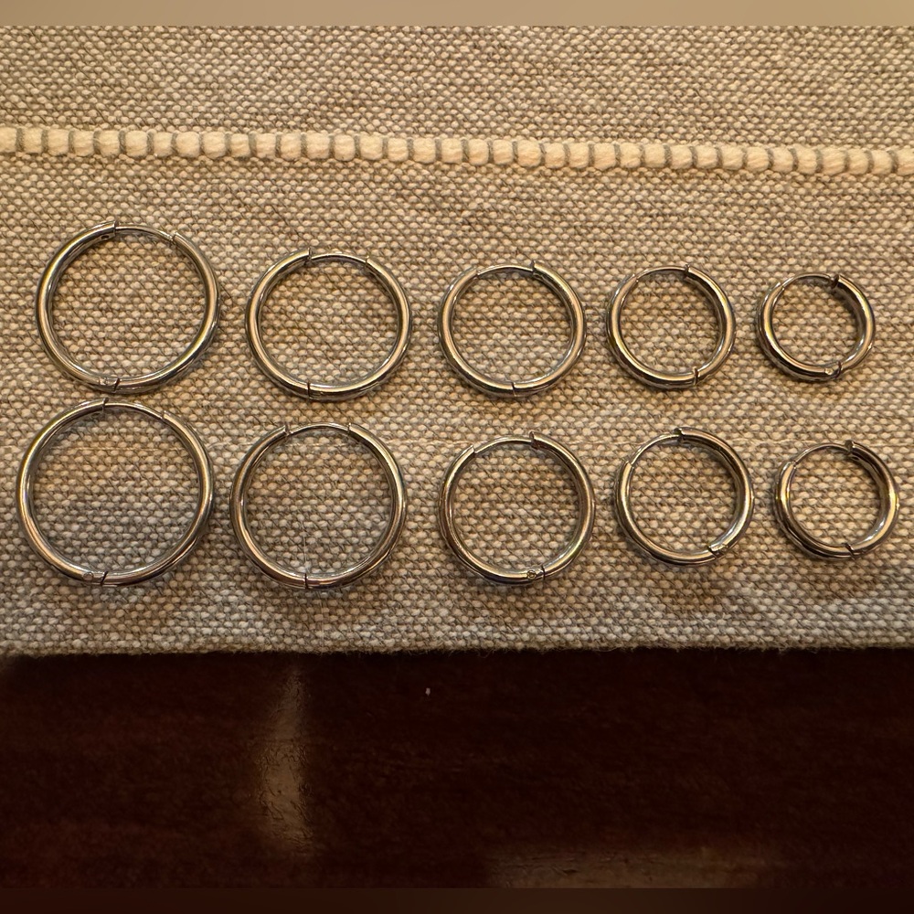 Silver Hoop Earrings Set